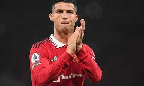 Ronaldo trở thành cầu thủ chậm chạp trong game FIFA 23