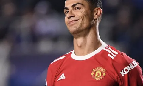 Ronaldo vắng mặt trong đội hình MU đấu Leicester City