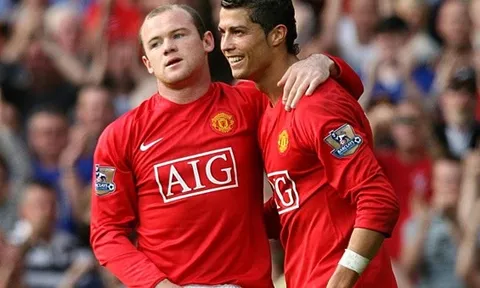 Rooney: “Man Utd nên để Ronaldo ra đi”