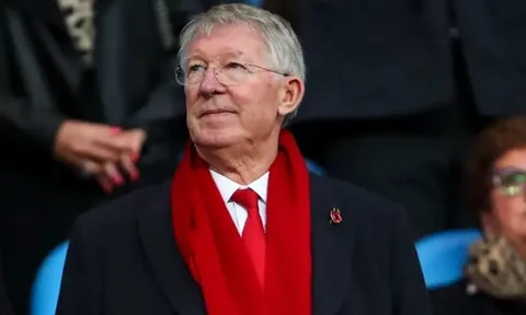 Rooney: Sir Alex khiến các HLV Man Utd gặp áp lực