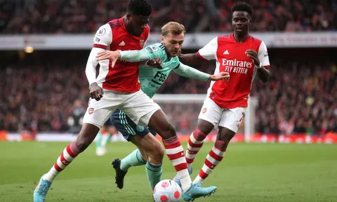 Roy Keane đã đúng, quái thú Arsenal quá đẳng cấp không thể ngăn cản