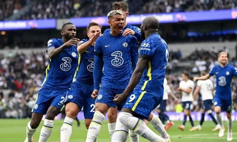 "Tôi không thể tin được Spurs tệ hại như thế"