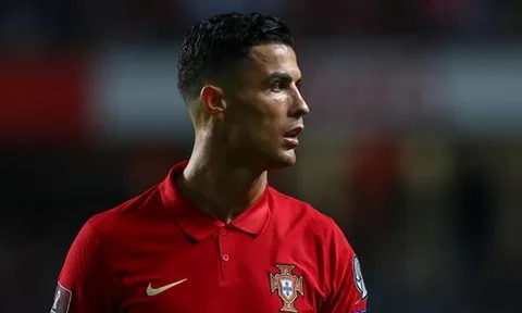 Fernandes: 'Chỉ trích Ronaldo là không hiểu về bóng đá'