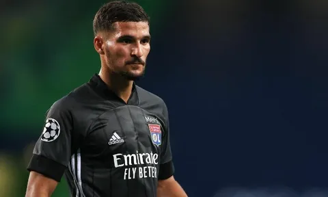 Rục rịch tái khởi động vụ Aouar, Arsenal lập tức gặp trở ngại lớn từ Serie A