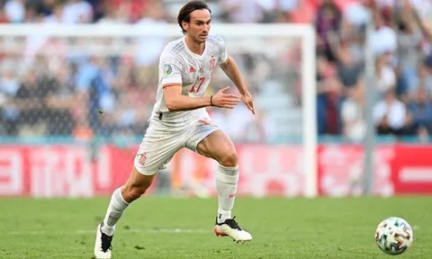 Real cạnh tranh 'máy phối bóng' với Man Utd