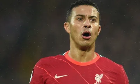 Klopp phản ứng trước khả năng Thiago nghỉ hết mùa