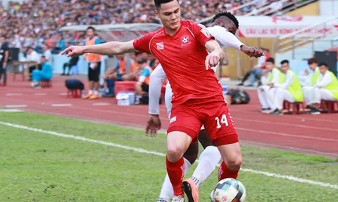 Adriano Schmidt: Đặng Văn Lâm thứ hai của tuyển Việt Nam
