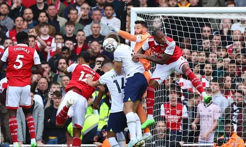 Điên rồ Arsenal