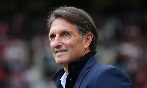 Sa thải Shevchenko, Genoa nhanh chóng tìm thấy người thay thế