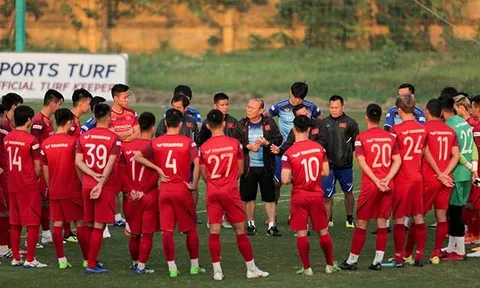 Rò rỉ 2 cái tên bị loại khỏi danh sách ĐT Việt Nam trận gặp UAE