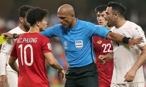 "Collina châu Á" sẽ cầm còi trận đại chiến ĐT Việt Nam vs Thái Lan