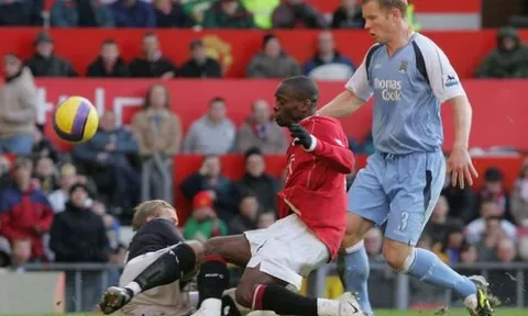 Saha chọn đồng hương là HLV lý tưởng cho Man Utd