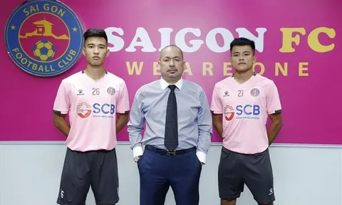 2 cầu thủ Việt Nam đầu tiên xuất ngoại trong năm 2022 là ai?