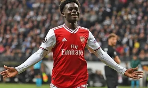 Saka nhận cảnh báo trước tin đồn gia nhập Man City