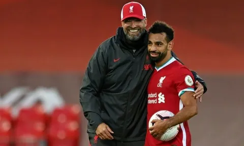 Salah đi vào lịch sử Ngoại hạng Anh, Klopp gửi ngay 1 thông điệp