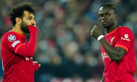 Salah suýt gây sốc với Chelsea