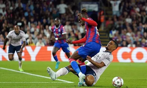 4 bản hợp đồng Arsenal cần ký gấp