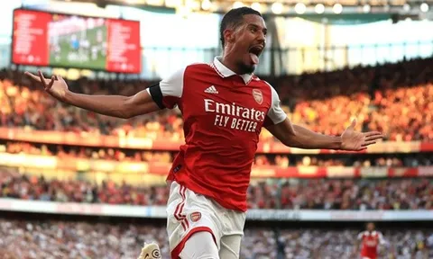 Saliba ra quyết định bất ngờ với Arsenal