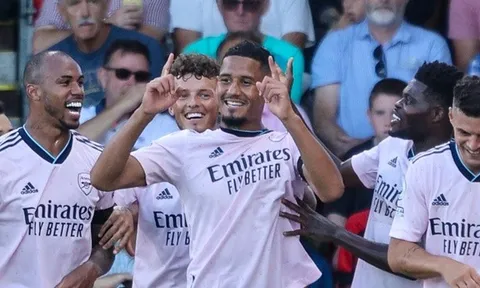 Saliba tạo gốc thành công cho Arsenal