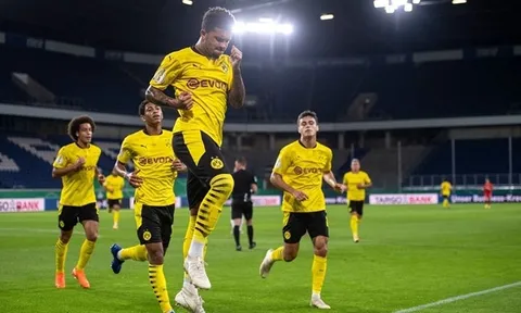 Sancho "khai hỏa", Hazard lập siêu phẩm, Dortmund đại thắng ở DFB-Pokal