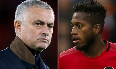Sáng suốt! Mourinho ra tay cản Man Utd mua 'hàng hớ' nhưng không thành