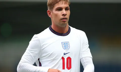 Sao Arsenal không nói nên lời sau cuộc gọi từ Southgate