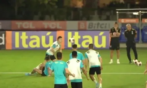 Sao Arsenal làm náo loạn ĐT Brazil vì những khoảnh khắc đặc biệt