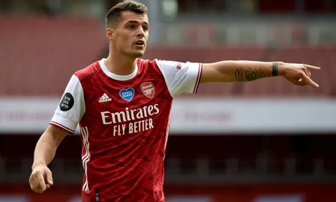 Sao Arsenal lọt vào đội hình tiêu biểu Premier League 2020/21