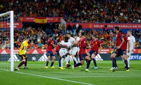 Tân binh Man City khiến TBN bại trận
