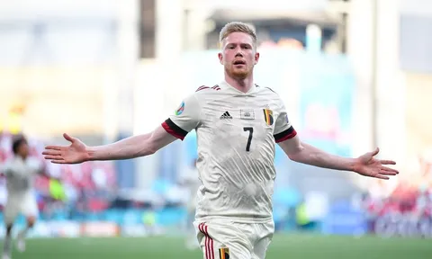Sao Chelsea: “Mancini không cần lời khuyên về De Bruyne”