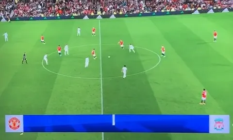 Sao chép màn 'kick off' của PSG và cái kết cho M.U