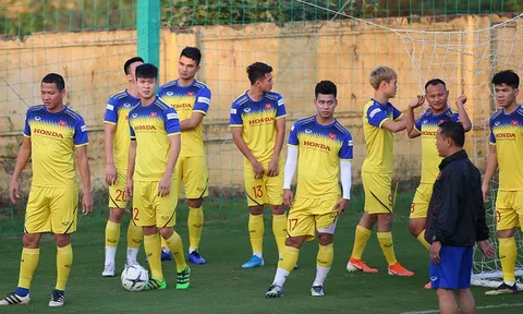 Sao ĐT Việt Nam đau nhẹ, HLV Park Hang-seo yêu cầu tập riêng