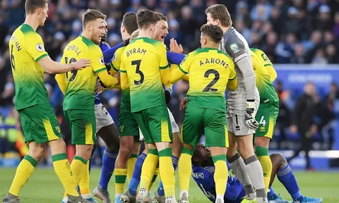 Sao Leicester suýt bị 'tẩn' vì động thái thiếu fair play
