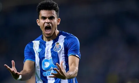 Sao Liverpool nhận xét về khả năng 1 đấu 1 của Luis Diaz