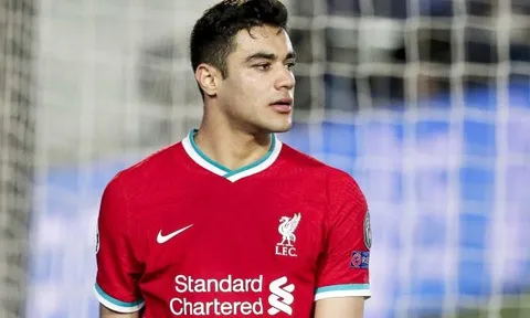 Sao Liverpool ra đi, Henderson và Robertson cùng nói lời từ biệt