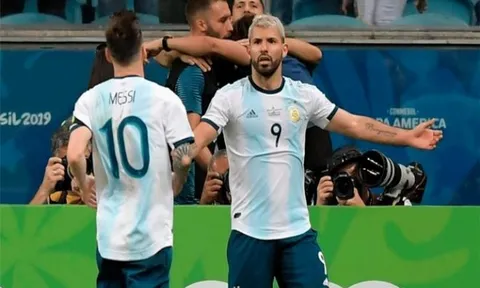 Sao Man City: "Tôi với Messi như một cặp vợ chồng già vậy"