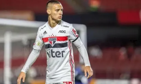 Sao Paulo nhận 18 triệu bảng nhờ Man Utd