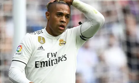 Sao Real Madrid tiến sát tới đội bóng Premier League