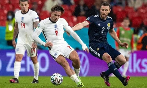Sao Scotland tiết lộ gây choáng về cách làm Jack Grealish xao lãng