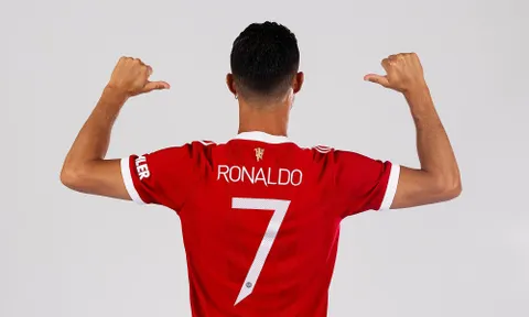 Sao trẻ M.U: “Tôi đã rất hoảng hốt khi biết tin Ronaldo trở lại”