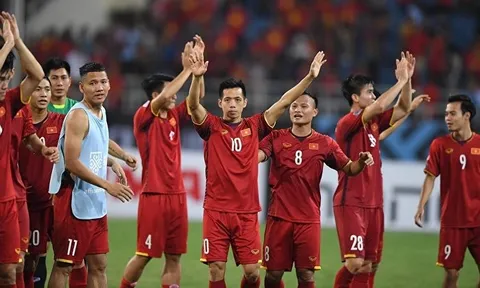 NÓNG! Sắp đấu Thái Lan, tuyển Việt Nam nhận lời chia tay từ 1 cái tên