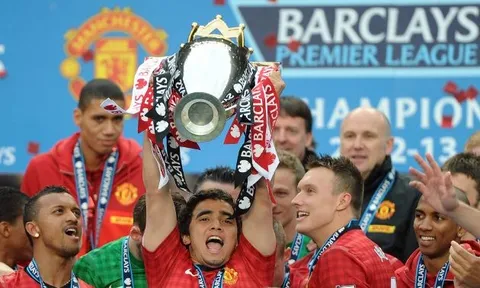 Sắp trở lại Old Trafford, Rafael gửi chia sẻ mùi mẫn