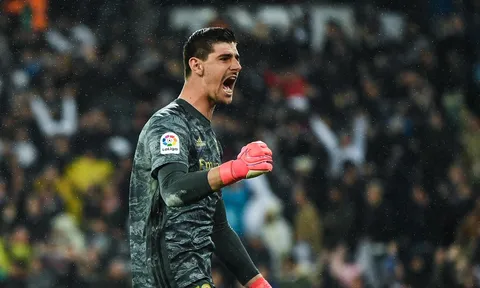 CHOÁNG! Barca bỏ qua cơ hội ký HĐ với Haaland & Courtois