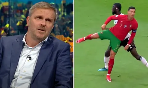 Xử lý đỉnh cao, Ronaldo bất ngờ bị gọi là kẻ ngốc