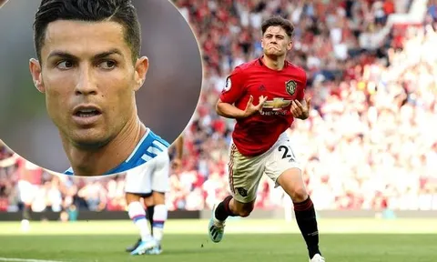 Xác nhận! Nạn nhân của Ronaldo sắp rời OTF, M.U đàm phán bán đứt