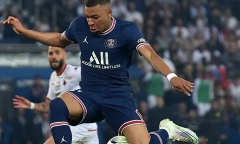 Sau 40 năm, Ligue 1 mới có một cầu thủ như Mbappe