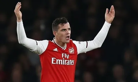 Sau AC Milan, thêm 1 đội bóng muốn có “kẻ nổi loạn” của Arsenal
