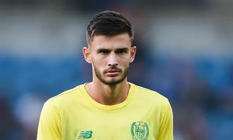 Sau Barkley, Chelsea tiếp tục tống khứ đồng hương của Pulisic