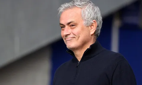 Sau Maitland-Niles, Mourinho muốn tiếp tục hút máu Arsenal