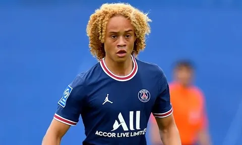 Sau Mbappe, PSG sắp ký mới với một 'thần đồng'